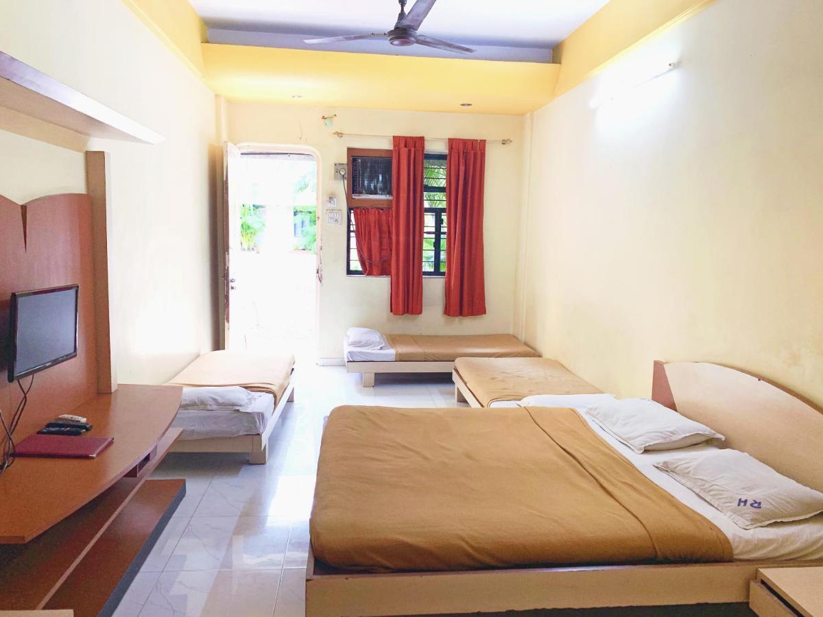 Hotel Royale Heritage Nashik Buitenkant foto