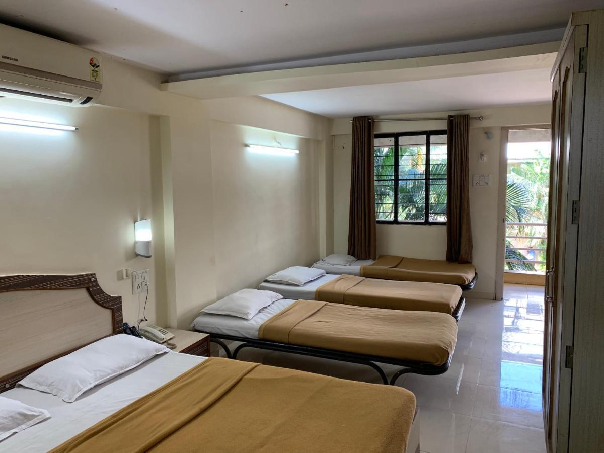Hotel Royale Heritage Nashik Buitenkant foto